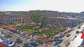 Weather camera view of Walton�s 5 & 10.