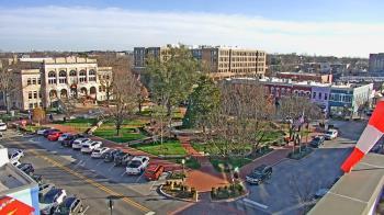 Weather camera view of Walton�s 5 & 10.