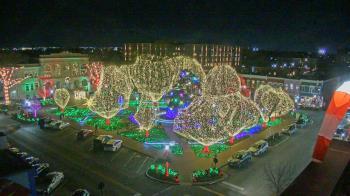 Weather camera view of Walton�s 5 & 10.