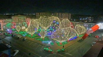 Weather camera view of Walton�s 5 & 10.