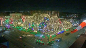 Weather camera view of Walton�s 5 & 10.