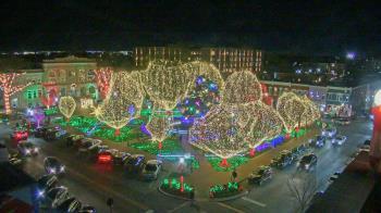 Weather camera view of Walton�s 5 & 10.