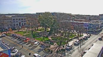 Weather camera view of Walton�s 5 & 10.