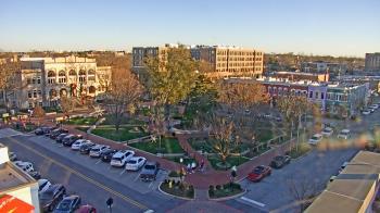 Weather camera view of Walton�s 5 & 10.