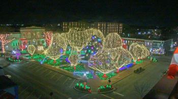 Weather camera view of Walton�s 5 & 10.