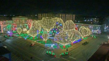 Weather camera view of Walton�s 5 & 10.