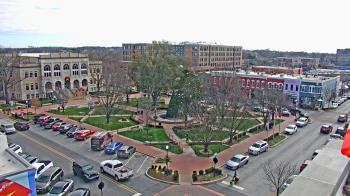 Weather camera view of Walton�s 5 & 10.