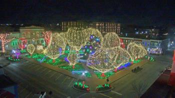 Weather camera view of Walton�s 5 & 10.