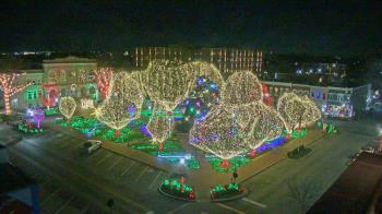 Weather camera view of Walton�s 5 & 10.