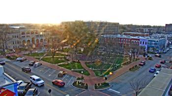 Weather camera view of Walton�s 5 & 10.