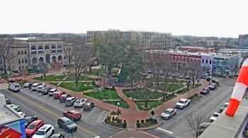 Weather camera view of Walton�s 5 & 10.