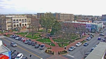 Weather camera view of Walton�s 5 & 10.