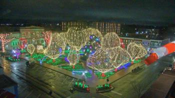 Weather camera view of Walton�s 5 & 10.