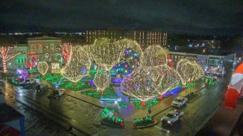 Weather camera view of Walton�s 5 & 10.