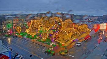 Weather camera view of Walton�s 5 & 10.