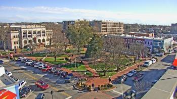 Weather camera view of Walton�s 5 & 10.