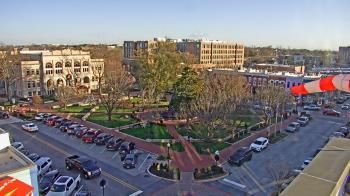 Weather camera view of Walton�s 5 & 10.