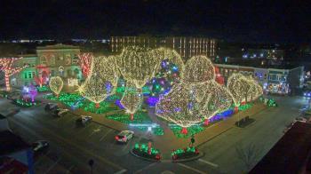 Weather camera view of Walton�s 5 & 10.