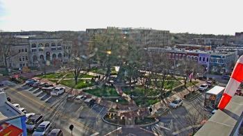 Weather camera view of Walton�s 5 & 10.