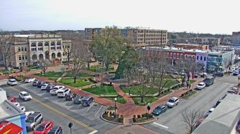 Weather camera view of Walton�s 5 & 10.