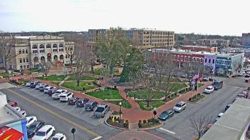 Weather camera view of Walton�s 5 & 10.