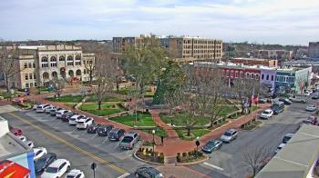 Weather camera view of Walton�s 5 & 10.