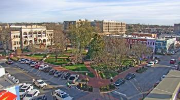 Weather camera view of Walton�s 5 & 10.