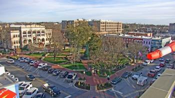 Weather camera view of Walton�s 5 & 10.