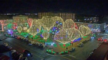 Weather camera view of Walton�s 5 & 10.