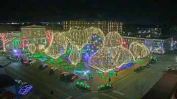 Weather camera view of Walton�s 5 & 10.