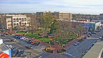 Weather camera view of Walton�s 5 & 10.