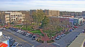 Weather camera view of Walton�s 5 & 10.