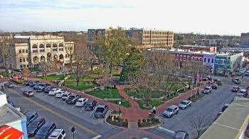 Weather camera view of Walton�s 5 & 10.