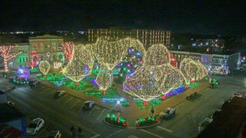 Weather camera view of Walton�s 5 & 10.