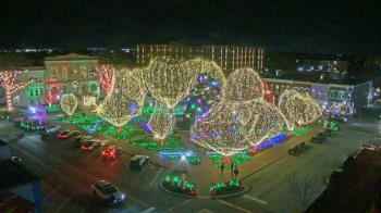 Weather camera view of Walton�s 5 & 10.