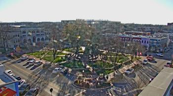 Weather camera view of Walton�s 5 & 10.