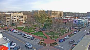 Weather camera view of Walton�s 5 & 10.