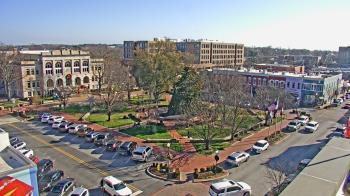 Weather camera view of Walton�s 5 & 10.