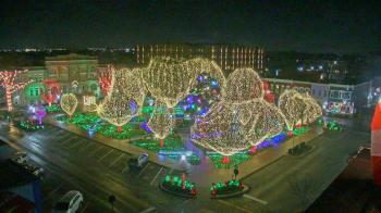 Weather camera view of Walton�s 5 & 10.