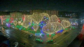 Weather camera view of Walton�s 5 & 10.