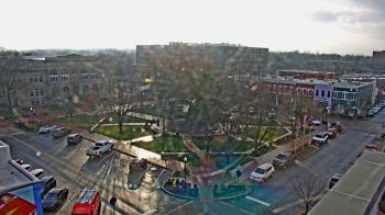 Weather camera view of Walton�s 5 & 10.