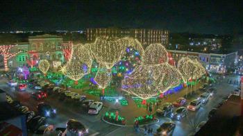 Weather camera view of Walton�s 5 & 10.