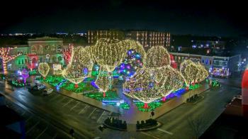 Weather camera view of Walton�s 5 & 10.