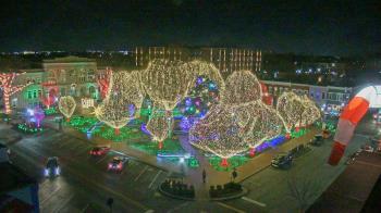 Weather camera view of Walton�s 5 & 10.