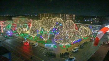 Weather camera view of Walton�s 5 & 10.