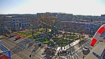 Weather camera view of Walton�s 5 & 10.