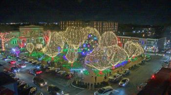 Weather camera view of Walton�s 5 & 10.