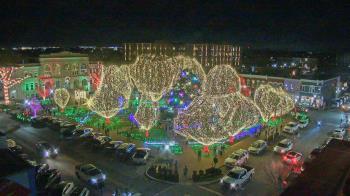 Weather camera view of Walton�s 5 & 10.