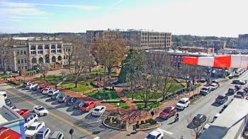 Weather camera view of Walton�s 5 & 10.