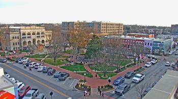 Weather camera view of Walton�s 5 & 10.